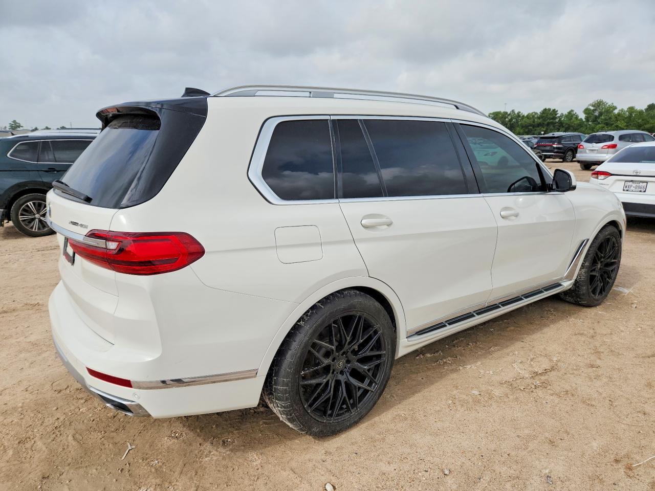 2020 BMW X7 xDrive40i