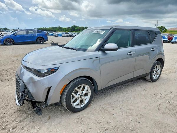 2025 KIA SOUL LX, S