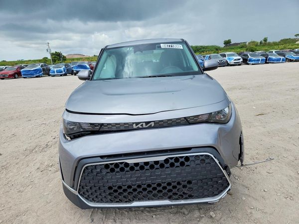 2025 KIA SOUL LX, S
