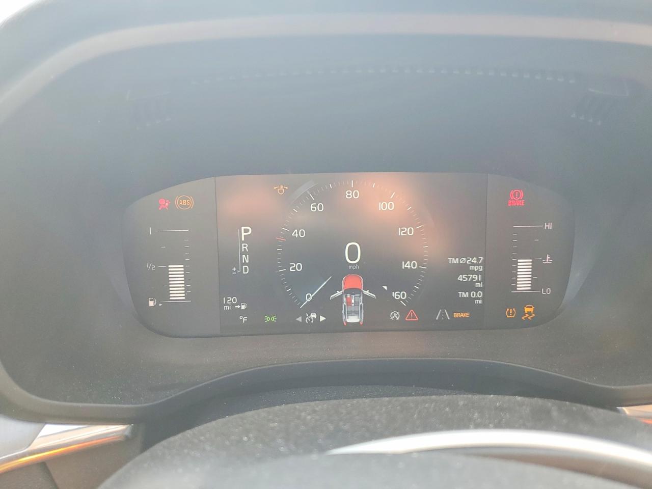 2019 VOLVO XC60 Momentum