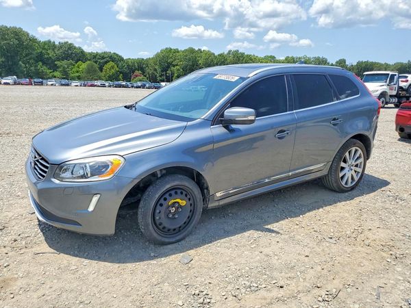 2017 VOLVO XC60