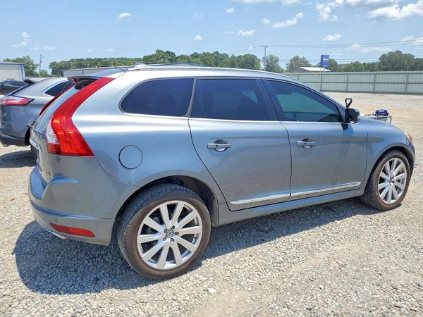 2017 VOLVO XC60
