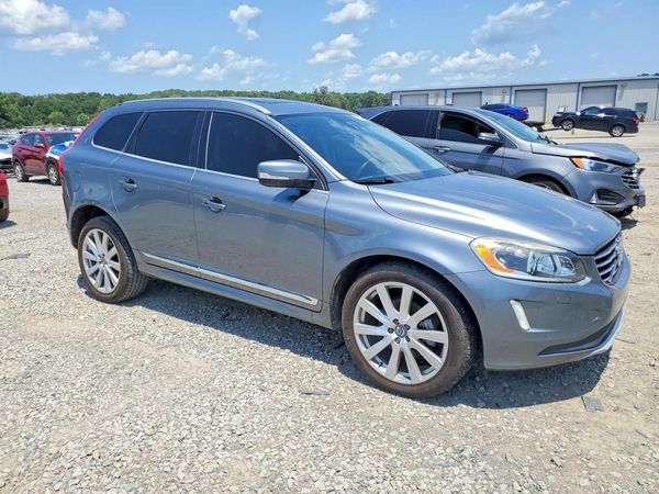 2017 VOLVO XC60
