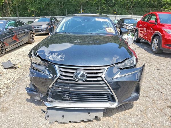 2017 LEXUS IS 200t