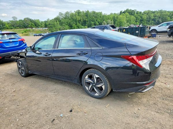 2021 HYUNDAI ELANTRA