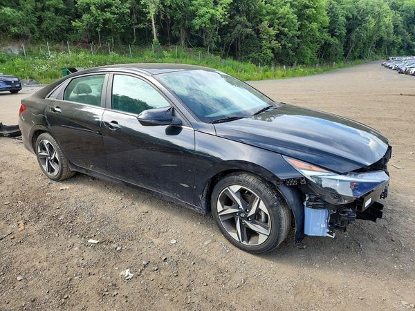 2021 HYUNDAI ELANTRA