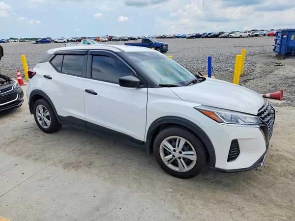 2024 NISSAN KICKS S