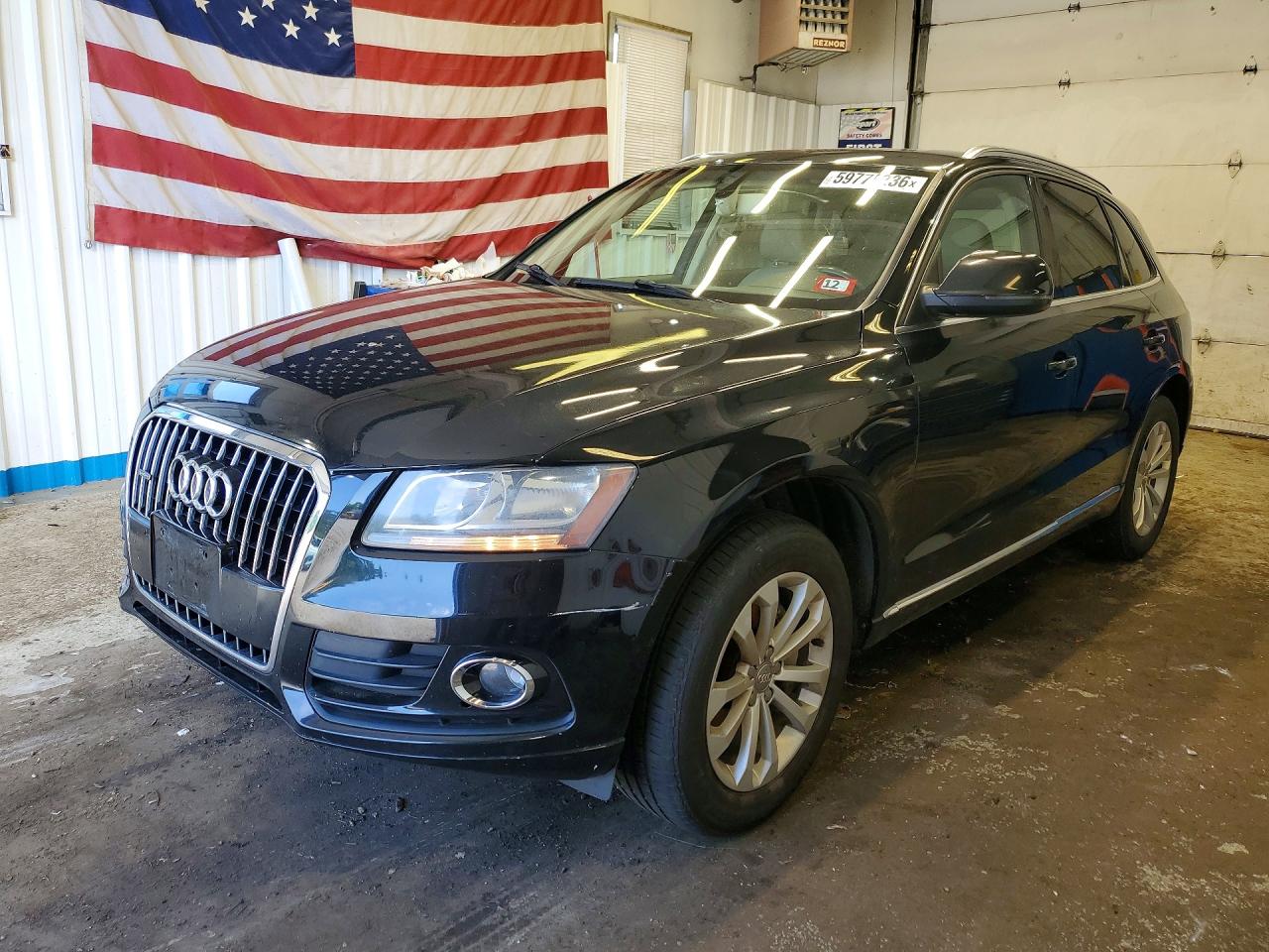2013 AUDI Q5 Premium Hybrid