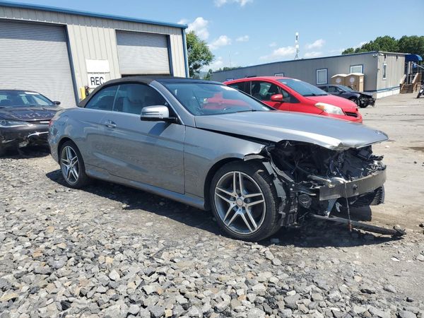 2016 MERCEDES-BENZ E