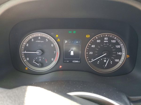 2018 HYUNDAI TUCSON