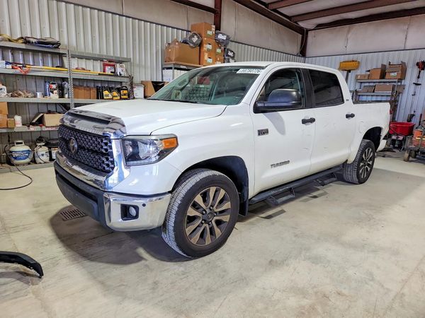 2021 TOYOTA TUNDRA SR5 grade