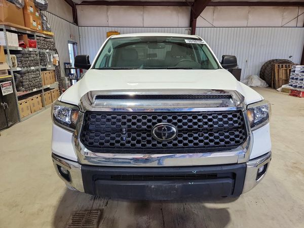 2021 TOYOTA TUNDRA SR5 grade