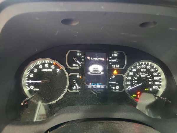 2021 TOYOTA TUNDRA SR5 grade
