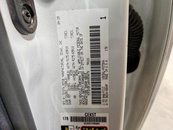 2021 TOYOTA TUNDRA SR5 grade