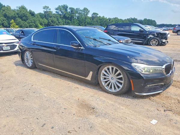 2017 BMW 740