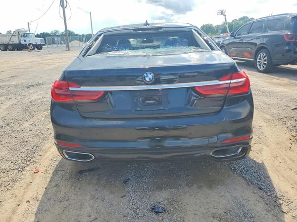 2017 BMW 740