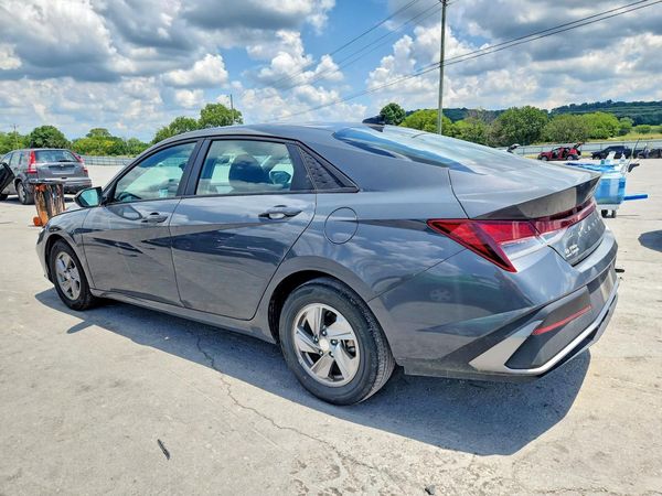 2024 HYUNDAI ELANTRA