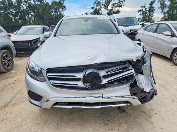 2016 MERCEDES-BENZ GLC GLC300