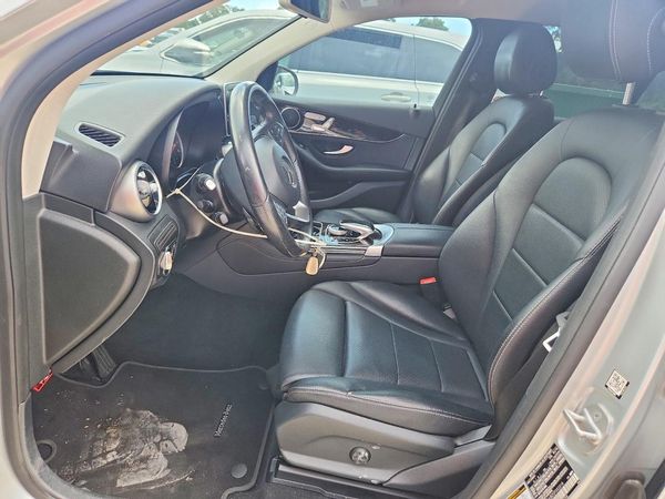 2016 MERCEDES-BENZ GLC GLC300