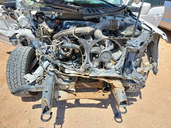 2022 FORD F150 SuperCrew — Engine bay