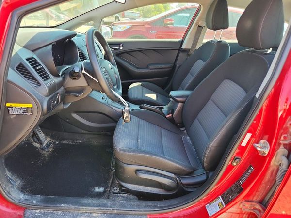 2016 KIA FORTE
