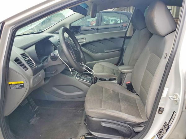 2017 KIA FORTE LX Popular, S