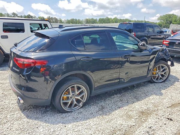 2018 ALFA ROMEO STELVIO TI AWD
