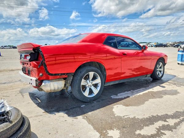 2022 DODGE CHALLENGER SXT
