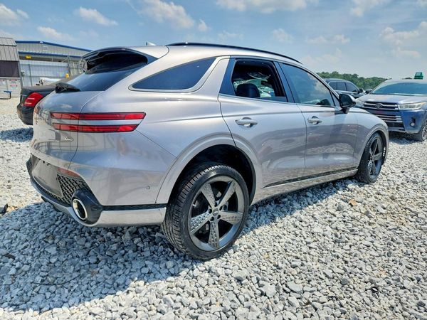 2022 GENESIS GV70