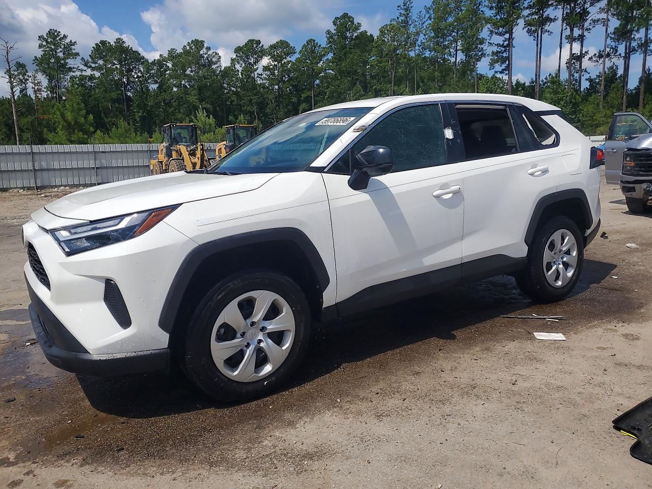 2024 TOYOTA RAV4 LE