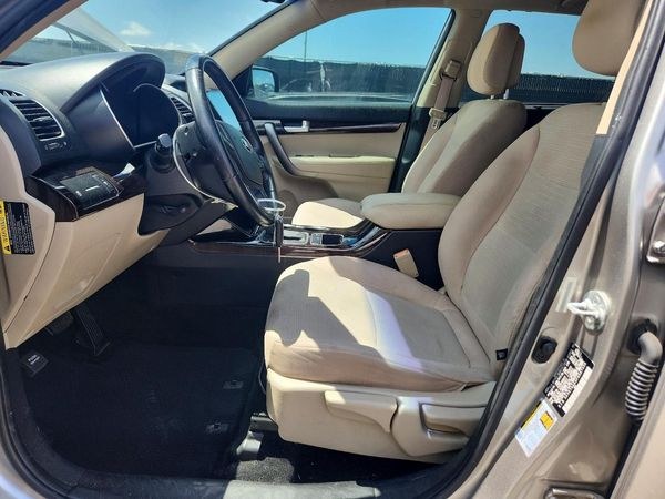 2015 KIA SORENTO