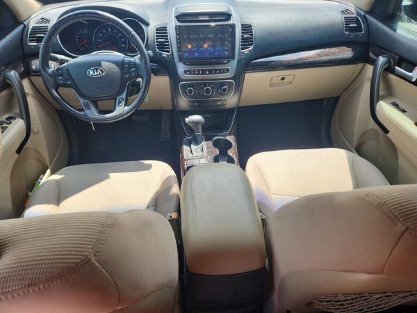 2015 KIA SORENTO