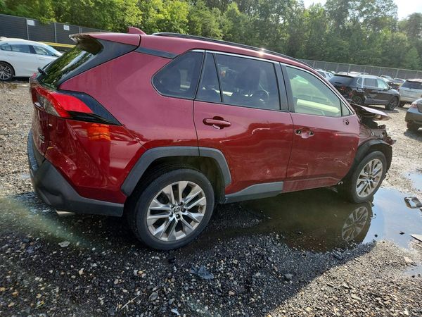 2019 TOYOTA RAV4 XLE Premium