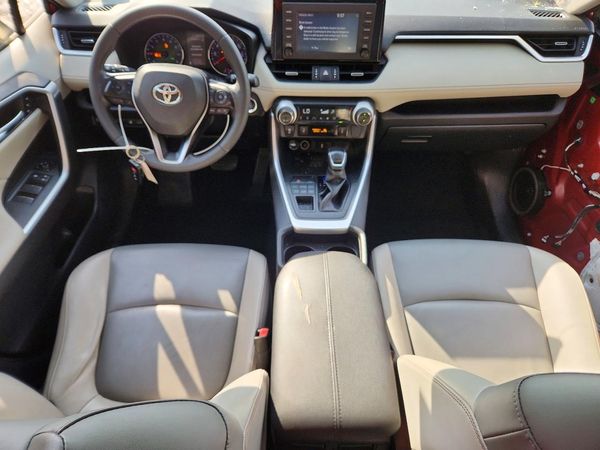 2019 TOYOTA RAV4 XLE Premium