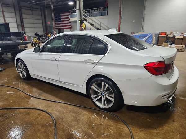 2017 BMW 330