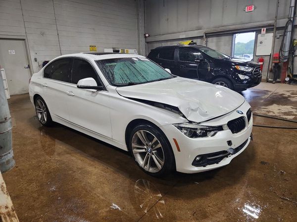 2017 BMW 330