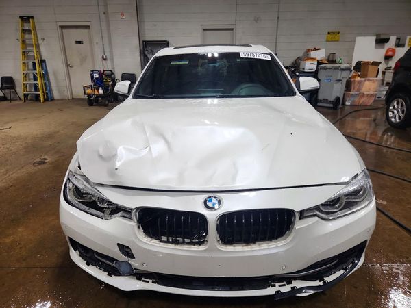 2017 BMW 330
