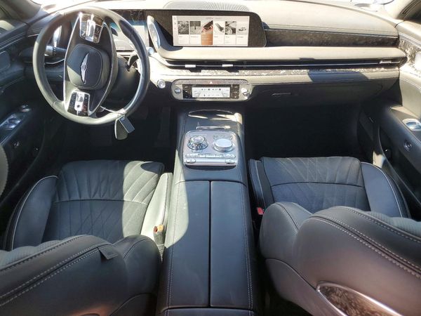 2023 GENESIS G90