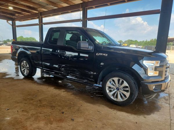 2017 FORD F150
