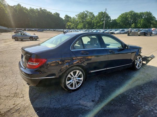 2013 MERCEDES-BENZ C C300