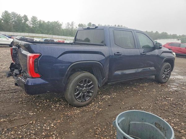 2024 TOYOTA TUNDRA