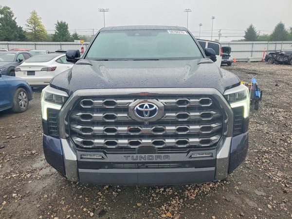 2024 TOYOTA TUNDRA