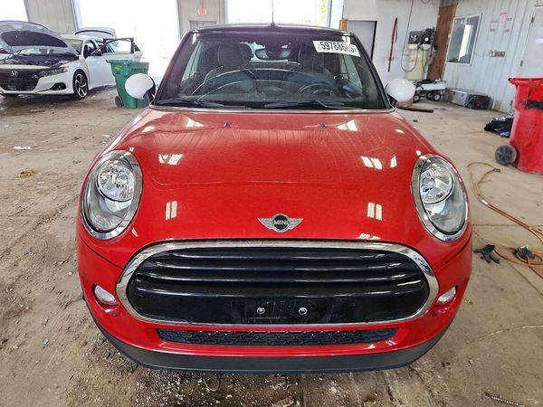 2018 MINI COOPER