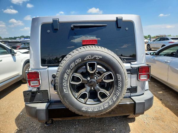 2018 JEEP WRANGLER UNLIMITED Unlimited Sahara