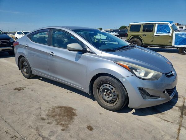 2016 HYUNDAI ELANTRA — Passenger 3/4