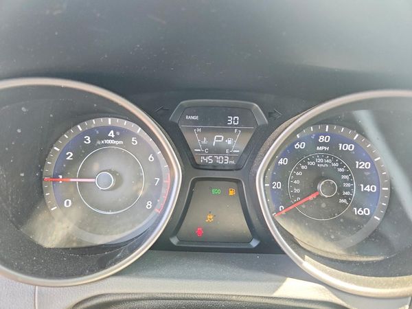 2016 HYUNDAI ELANTRA — ODOM