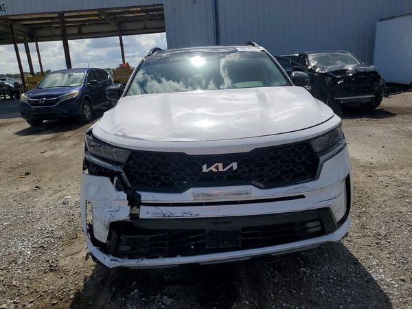 2023 KIA SORENTO