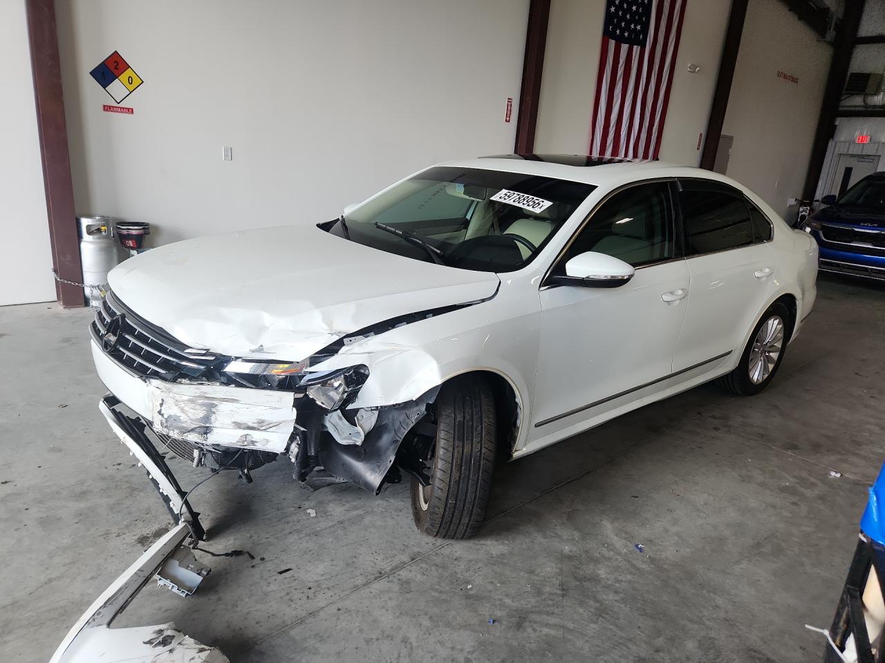 2017 VOLKSWAGEN PASSAT SE