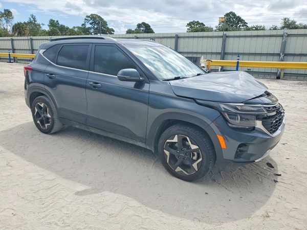 2025 KIA SELTOS EX