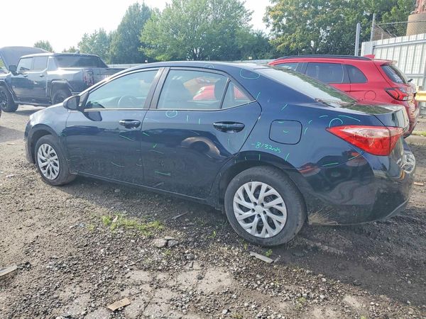 2017 TOYOTA COROLLA